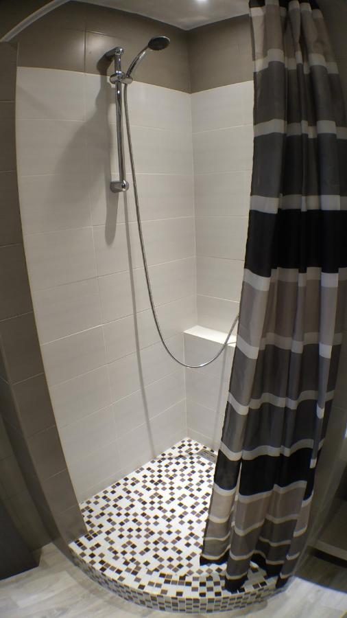 Двухкомнатный Люкс Центр Металлургов 19 Kr Apartments Kryvyj Rih Exteriér fotografie