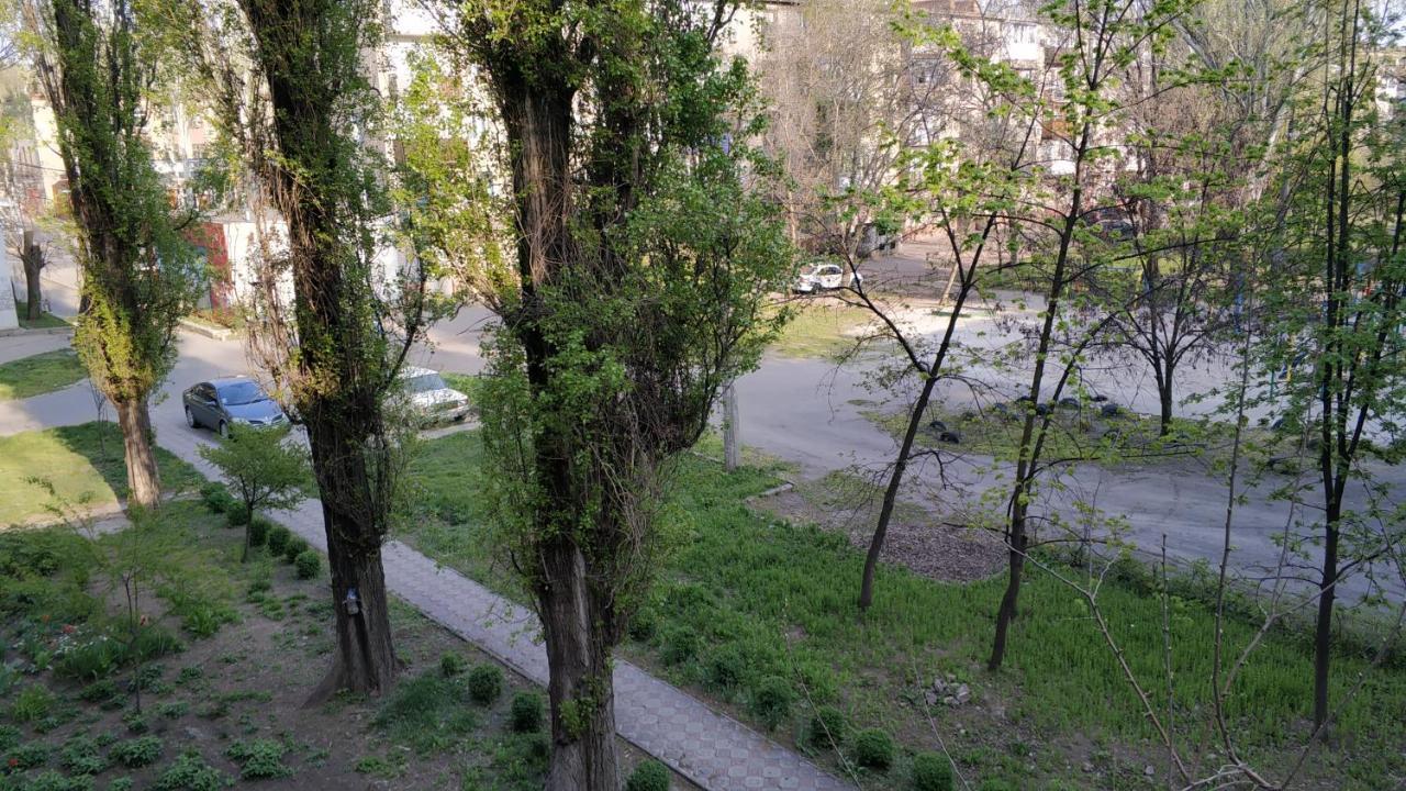 Двухкомнатный Люкс Центр Металлургов 19 Kr Apartments Kryvyj Rih Exteriér fotografie